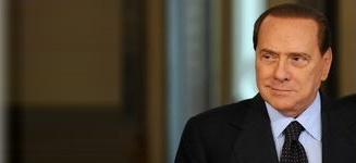 Berlusconi ancora sui gay: "Anche con un uomo se insistesse" - 2berlusconisilvioF1 - Gay.it