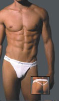 GIU' I PANTALONI… - Gay.it