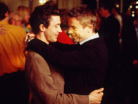 I GAY DELLA PORTA ACCANTO - abbraccio2 - Gay.it