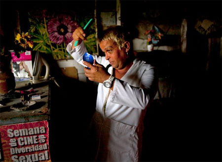 Adela Hernandez è la prima trans eletta a Cuba - adela hernandezF3 - Gay.it