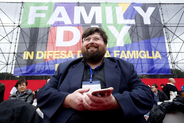 Adinolfi & Co. lanciano il partito del 'Family Day' - adinolfi no gender scuole - Gay.it