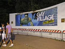 Roma 2009: un anno di notizie gay - aggressione village1BASE - Gay.it