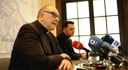 Il cardinale Aguilar: "L'omosessualità? Curabile come l'ipertensione" - aguilar2 - Gay.it