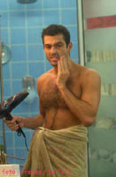 «CONOSCO ALESSANDRO» - ale gf02 - Gay.it
