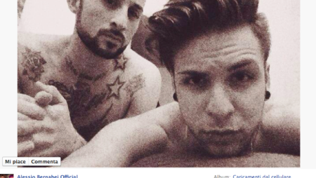 Alessio Bernabei smentisce: "Non sono gay, purtroppo" - alessio bernabei smentita1 - Gay.it