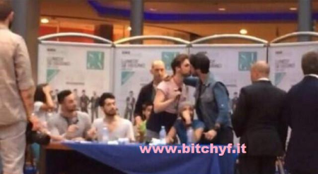 Alessio Bernabei smentisce: "Non sono gay, purtroppo" - alessio bernabei smentita2 - Gay.it
