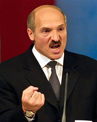 Lukashenko: "Meglio essere dittatore che gay" - Gay.it