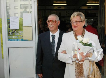 Dopo l'annullamento della Curia, Sandra va in Vaticano - alvino nozzeF1 - Gay.it