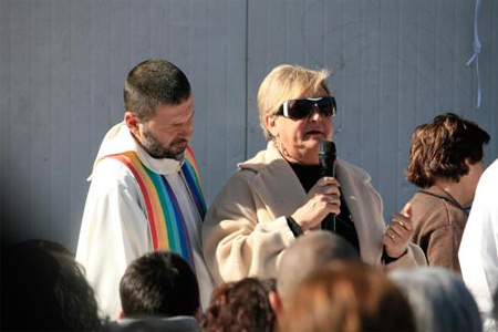 Dopo l'annullamento della Curia, Sandra va in Vaticano - alvino nozzeF2 - Gay.it