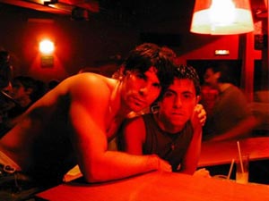 BUENOS AIRES È QUI VICINO - amerik01 - Gay.it
