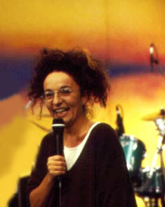 RISATE AL FEMMINILE - anna meacci - Gay.it