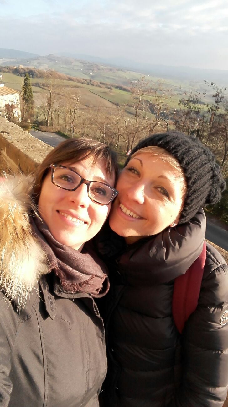 SIMPLY LOVE: Intervista a Chiara ed Arianna, una coppia di Pisa - arianna chiara simply love gayit - Gay.it