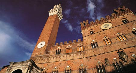 Siena: "Lei è finocchio, io non la servo" - banca sienaF1 - Gay.it