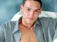ADOLESCENTI GAY IERI E OGGI - bel giovane02 - Gay.it