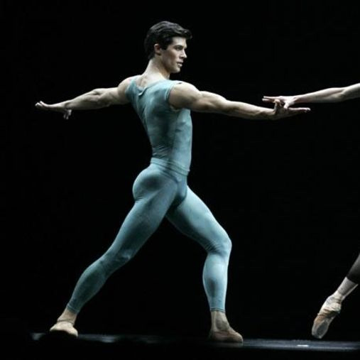 Roberto Bolle insignito Cavaliere della Repubblica - bolle cavaliereF2 - Gay.it