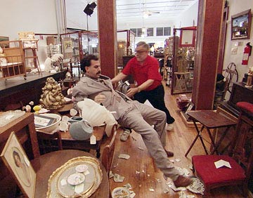 IO, BORAT, FATTO DUE AMICI! - boratF5 - Gay.it