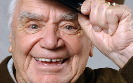 Se ne va a 95 anni Ernest Borgnine, ultimo duro di Hollywood - borgnineF1 - Gay.it