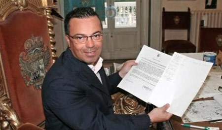 Buonanno: "Le sfilate dei gay mi fanno vomitare" - buonanno omofoboF3 - Gay.it