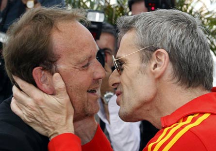 Cannes, il bacio gay del monaco trappista - cannes 10 terzaF1 - Gay.it
