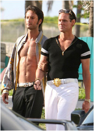 Jim Carrey nei locali gay di Miami per 'entrare nella parte' - carrey filmF1 - Gay.it