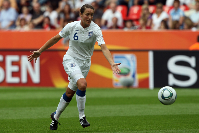 Coming out nel calcio: Casey Stoney è lesbica - casey stoney3 - Gay.it