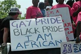 Il vescovo ugandese: "Faremo pulizia dei gay anche con il sangue" - chiesa ruanda1 - Gay.it