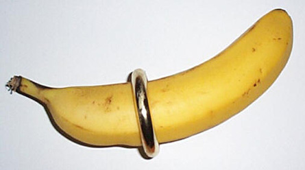 Anelli per lui. Anzi, per quello - cockringF1 - Gay.it