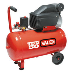 Orrore dal branco, lo sodomizzano col compressore - compressoreF2 - Gay.it