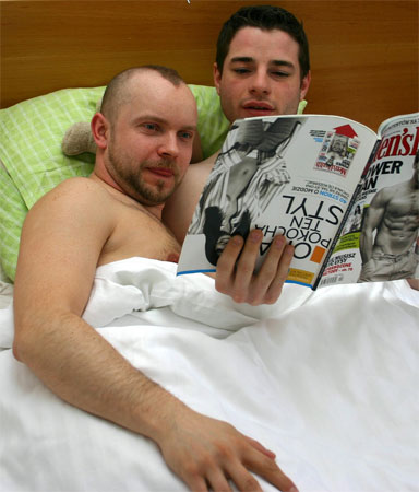 Coppia aperta? Una breve guida per farla funzionare - coppia apertaF2 - Gay.it
