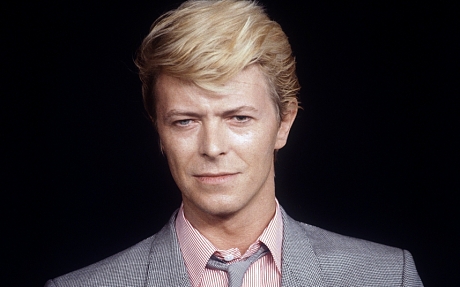 Addio a David Bowie: si dichiarò gay, poi bi e smentì. Resta un titano - David Bowie 3 - Gay.it