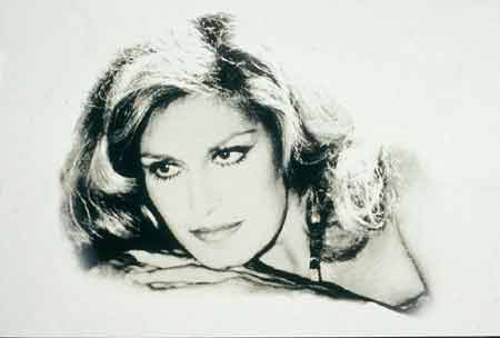 Dalida: una raccolta completa ne celebra il mito - dalidaF3 - Gay.it
