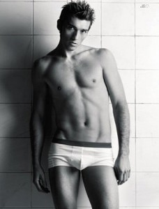 Datolo: guai in vista per le foto hot su Romeo Mag - datolo F1 - Gay.it