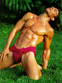 DEFINIZIONE MUSCOLARE - definito01 - Gay.it