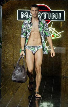 COLIN FARRELL SI FA BIONDO - dgsummer406 - Gay.it