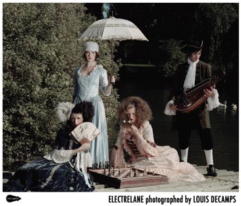 UNA BAND TUTTA LESBO - electrelane03 - Gay.it