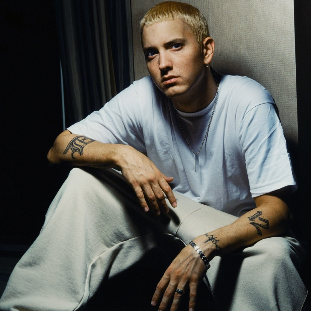 Nuovo singolo di Eminem, ancora omofobia nei testi delle canzoni - eminem rap god omofobia - Gay.it