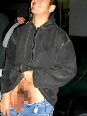 SPUDORATAMENTE SESSO! - esibizionista01 - Gay.it