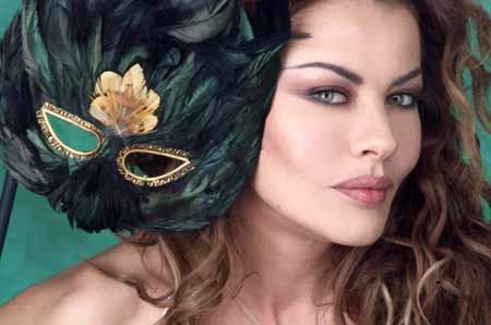 Eva la romantica giura: "Gabriel Garko non è gay". - evagrimaldiF1 - Gay.it