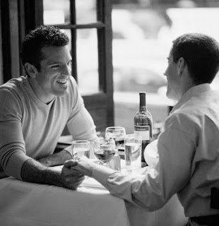 La cena… meglio se gay friendly - F2cena - Gay.it
