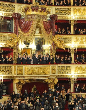 Che sexy questi cantanti lirici - F2scala - Gay.it