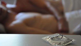 Facebook chiude una pagina che promuove il sesso bareback - facebook BAREBACKF2 - Gay.it