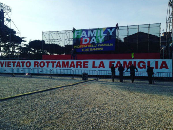 Anche noi al Family Day! Ecco l'iniziativa che nasce dal web - family day base12 - Gay.it