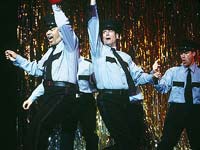 TUTTI NUDI, SEMPRE PIU' SEXY - fullmonty01 - Gay.it