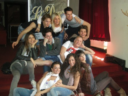 Garrison: amici gay vi aspetto tutti a teatro! - GarrisonF1 - Gay.it
