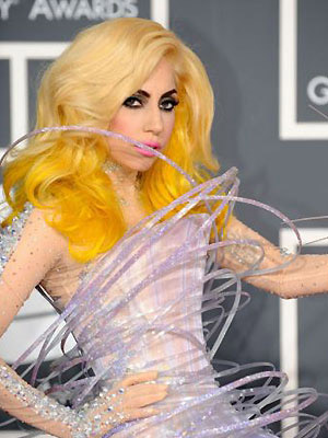 Lady Gaga, ossessionata dal peso, a rischio anoressia - gaga anoressicaF1 - Gay.it