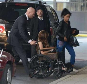 Lady Gaga paga l'operazione all'anca ad una sua fan - gaga rotelleF1 - Gay.it