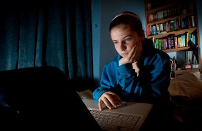 GenerazioneZ e Scala Kinsey a confronto: giovanissimi sempre più bisex - Generazione Z - Gay.it