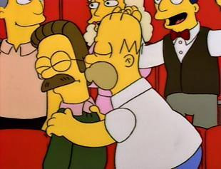 "Gay" censurato in una puntata dei Simpsons - homer loves flandersF1 - Gay.it