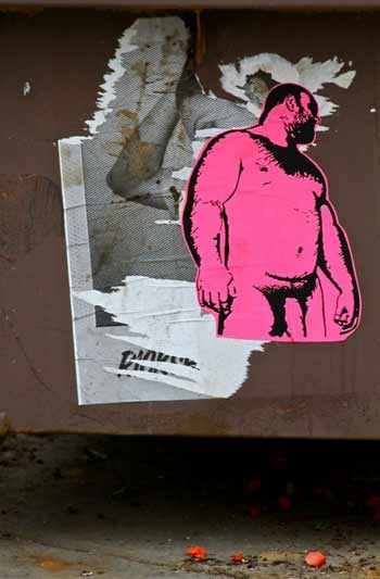 Global Homo Riot, gli adesivi gay invaderanno il mondo - homoriotF2 - Gay.it