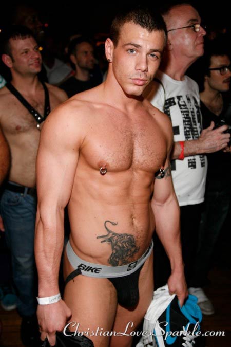 E' l'italiano Vito Gallo Mr Escort & Pornstar 2012 - hookiesF5 - Gay.it